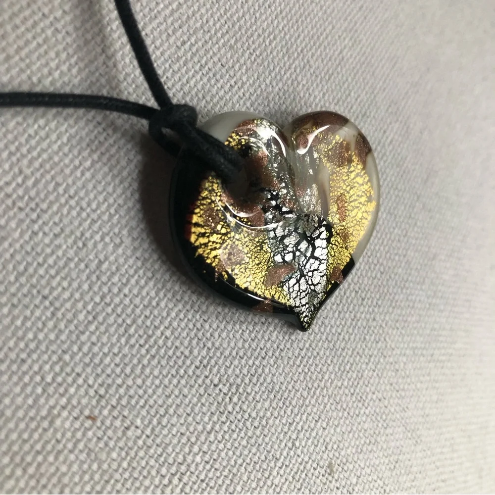 Murano Glass Heart Black & White with Gold, Silver, and Copper Crackle Glaze - Picture 6 of 12